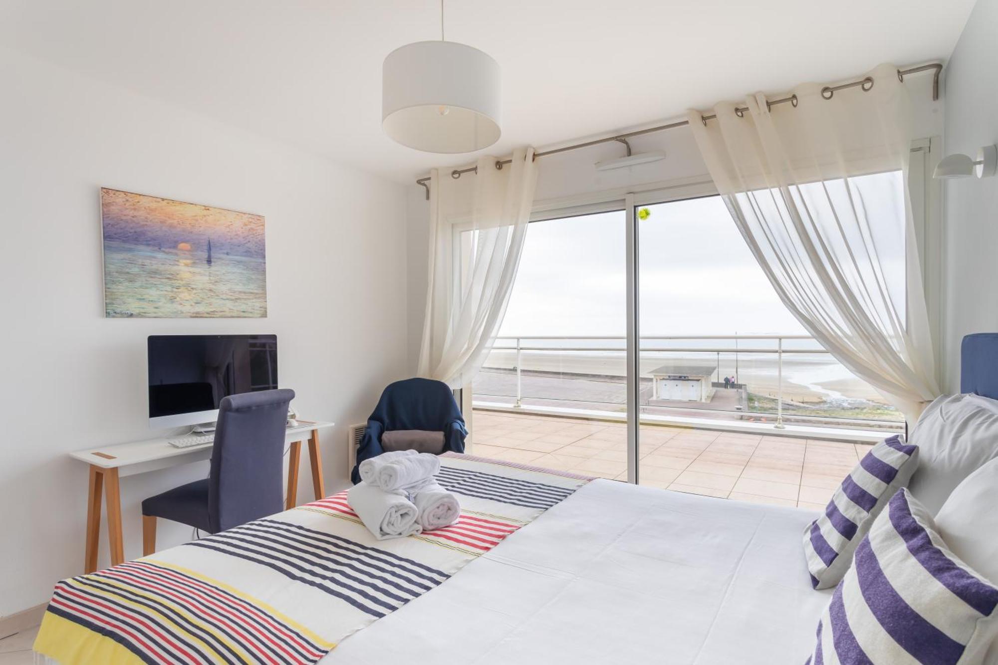 Glaz-Zen - Spacieux Appt Face A La Mer Erquy Bagian luar foto